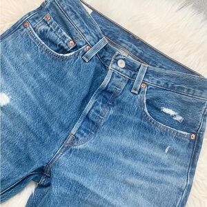Levi 501 Stylish Blue Denim Jeans size 27